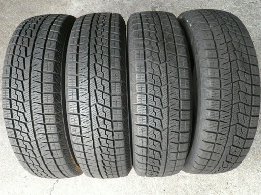 中古スタッドレスタイヤ165/65R14 79Q