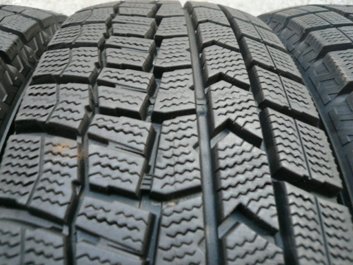 中古スタッドレスタイヤ175/70R14 84Q