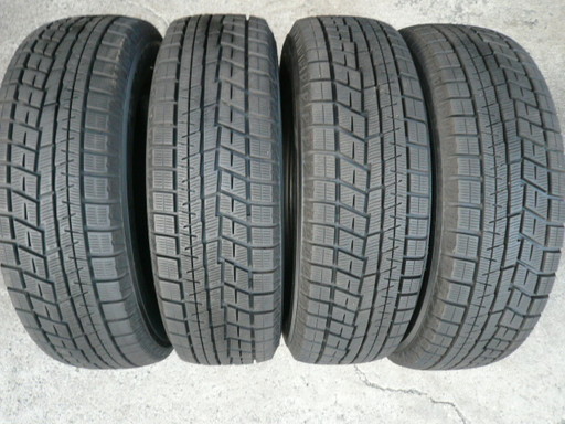 中古スタッドレスタイヤ185/70R14 88Q