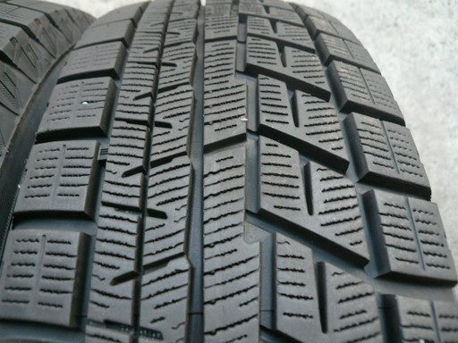 中古スタッドレスタイヤ185/70R14 88Q