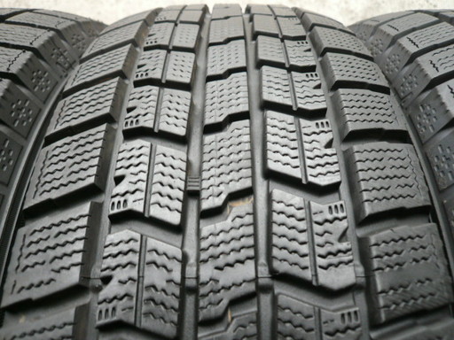 中古スタッドレスタイヤ195/65R15 91Q