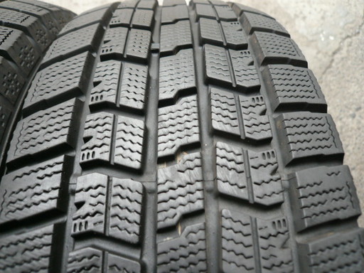 中古スタッドレスタイヤ195/65R15 91Q