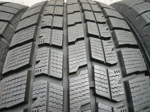 中古スタッドレスタイヤ205/65R16 95Q