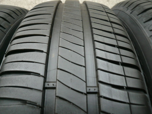 中古タイヤ175/70R14 88T