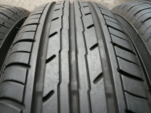 中古タイヤ165/70R14 81S