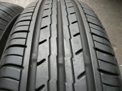 中古タイヤ165/70R14 81S