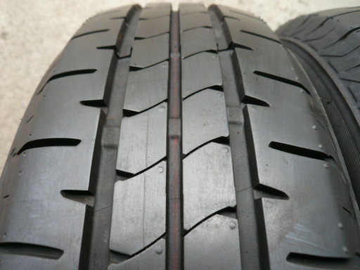 中古タイヤ175/65R14 82S