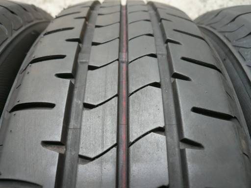 中古タイヤ175/65R14 82S