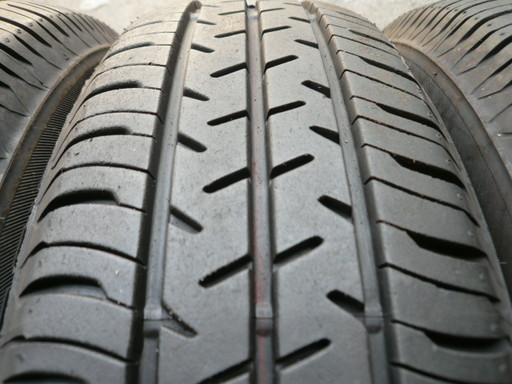 中古タイヤ175/65R14 82S
