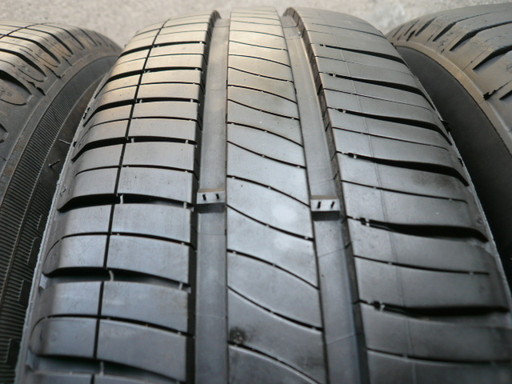中古タイヤ165/70R14 85T