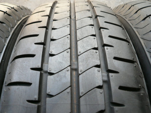 中古タイヤ185/65R14 86S