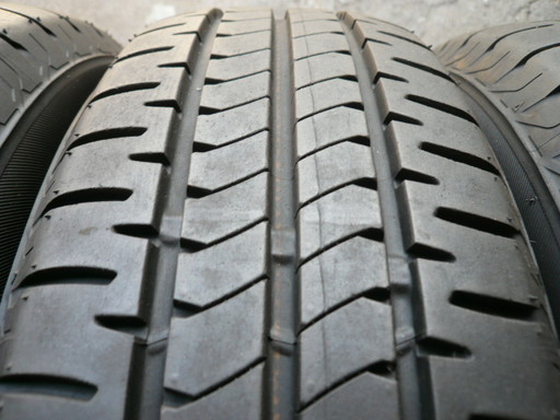 中古タイヤ185/65R14 86S