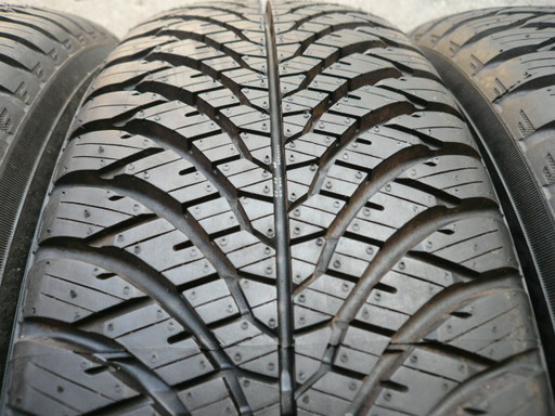中古タイヤ185/65R15 88H