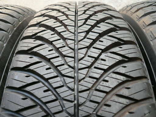 中古タイヤ185/65R15 88H