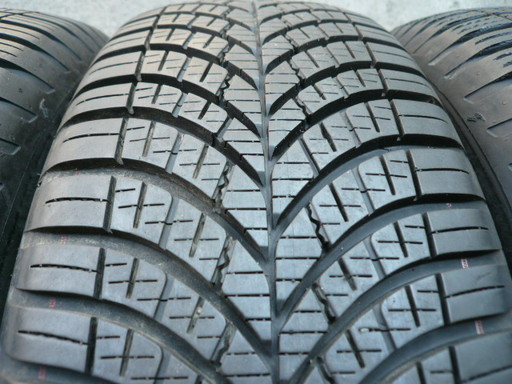 中古タイヤ195/65R15 95V