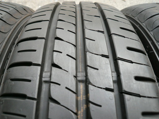 中古タイヤ175/60R15 81H