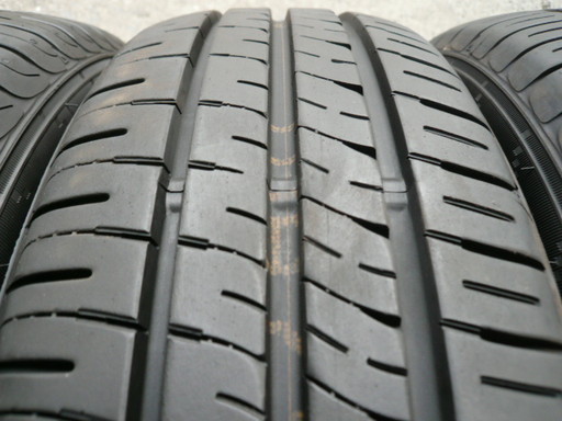 中古タイヤ175/60R15 81H