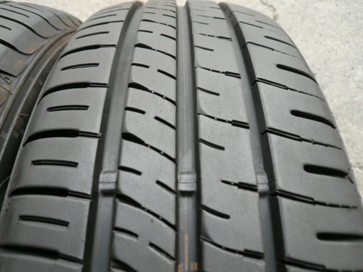 中古タイヤ175/60R15 81H