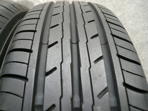中古タイヤ175/60R15 81H