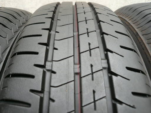 中古タイヤ175/65R15 84H