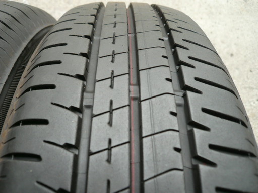 中古タイヤ175/65R15 84H