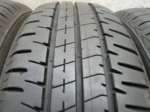 中古タイヤ185/60R16 86H