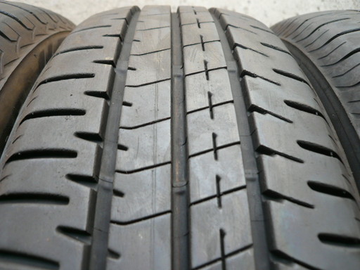 中古タイヤ185/60R16 86H