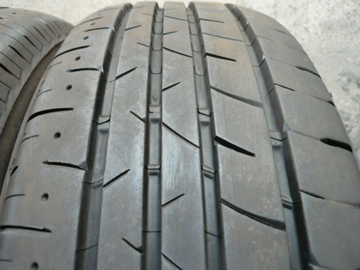 中古タイヤ205/60R16 92H