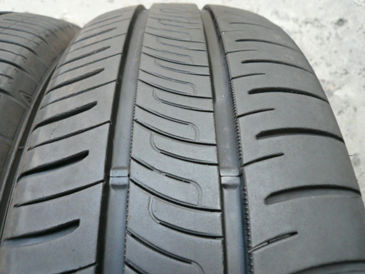 中古タイヤ195/60R16 89H