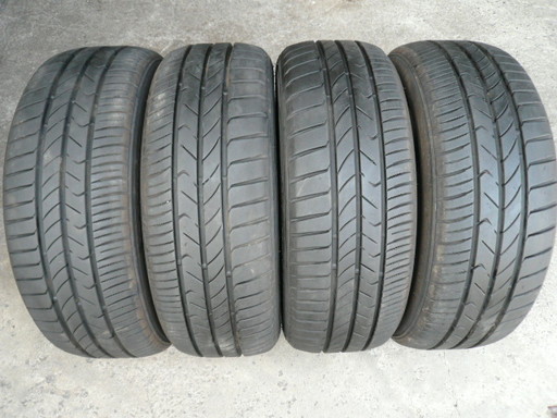 中古タイヤ205/60R16 92H