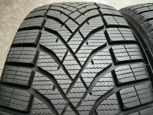 中古タイヤ205/60R16 96H