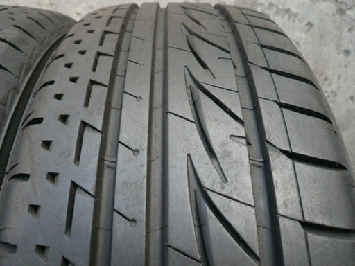 中古タイヤ215/55R17 94V