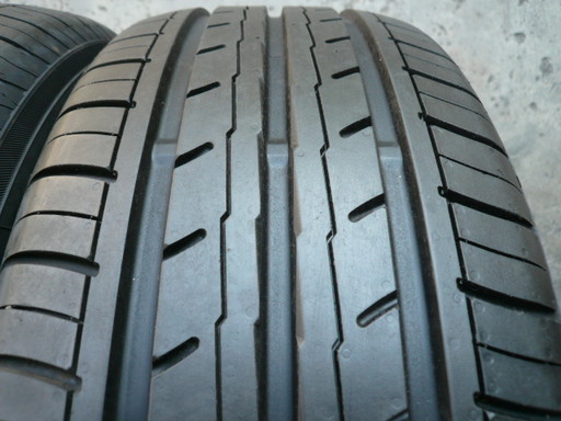 中古タイヤ215/55R17 94V