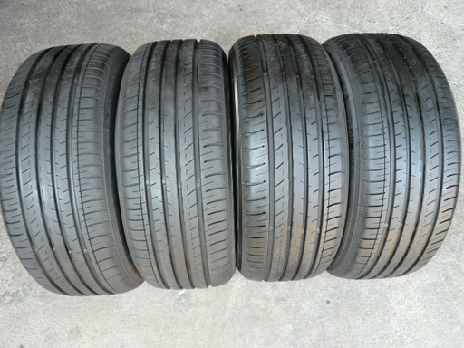 中古タイヤ215/50R17 95W
