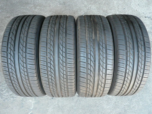 中古タイヤ215/45R17 91W