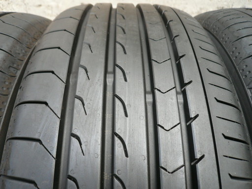中古タイヤ215/55R17 94V