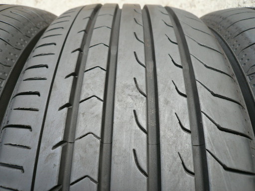 中古タイヤ215/55R17 94V