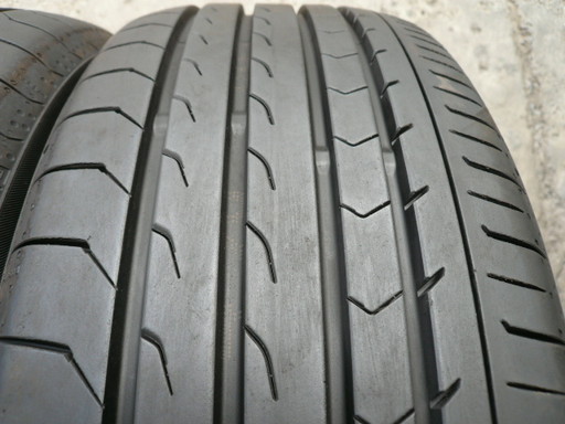 中古タイヤ215/55R17 94V