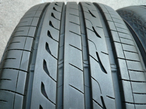 中古タイヤ225/55R17 97V