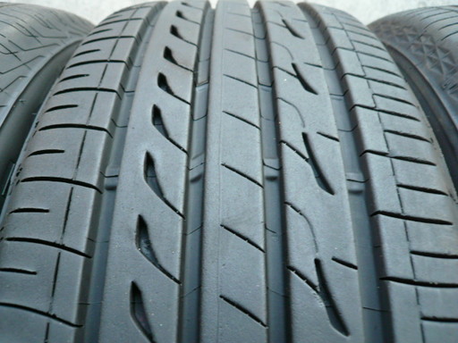 中古タイヤ225/55R17 97V