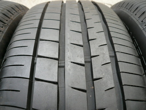 中古タイヤ225/60R17 99H