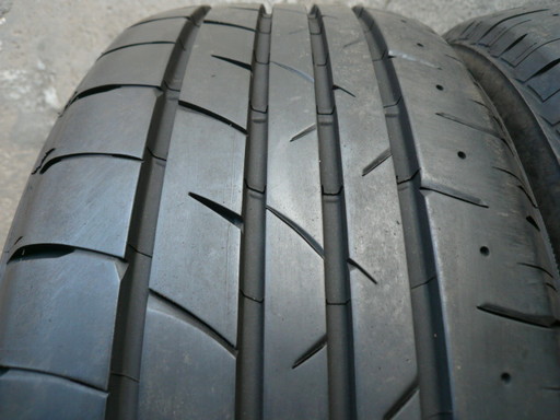 中古タイヤ235/50R18 101V