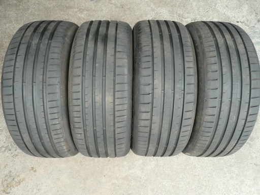 中古タイヤ245/45R19 102Y