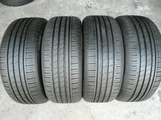 中古タイヤ235/50R18 101W