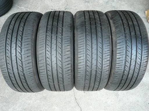 中古タイヤ225/40R18 92W