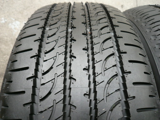 中古タイヤ225/55R18 98H